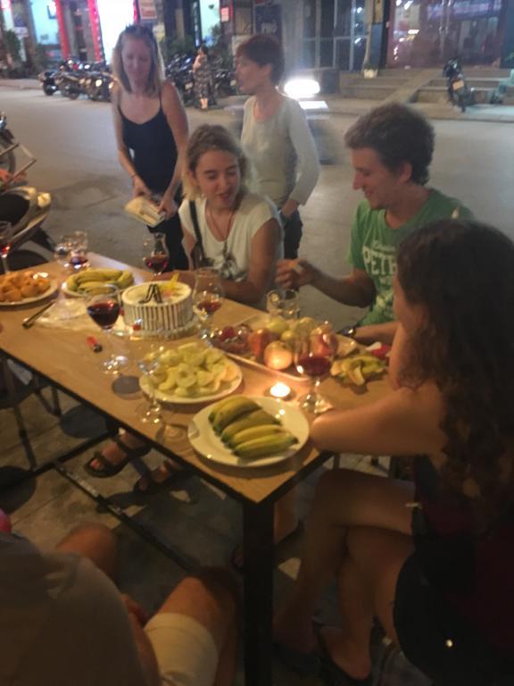 Halong Happy Hostel (Adults Only) Χα Λονγκ Εξωτερικό φωτογραφία